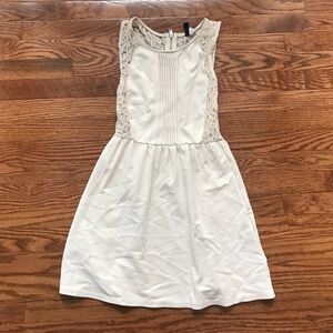 H&M‎ Cream Lace Dress